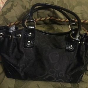G by Guess Bags - 💝FINAL MARK DOWN 💕Guess purse G by Guess Bags - 💝FINAL MARK DOWN 💕Guess purse